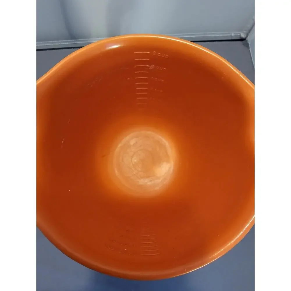 Vintage Orange Rubbermaid #2661 1.5 Quart 6-Cup Grip N Mix Batter Bowl Measuring